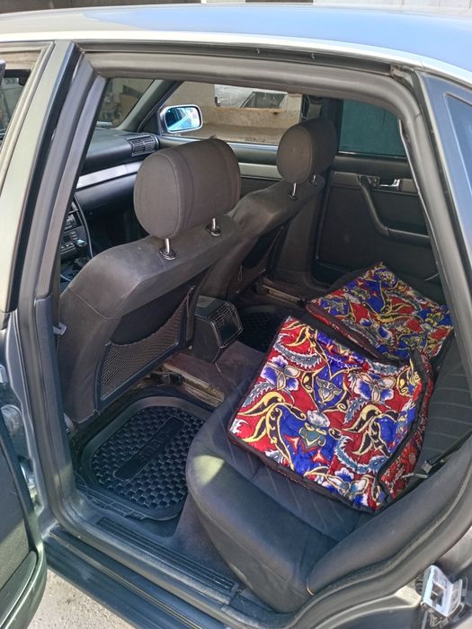 Rasxotsz audi 6 sotiladi