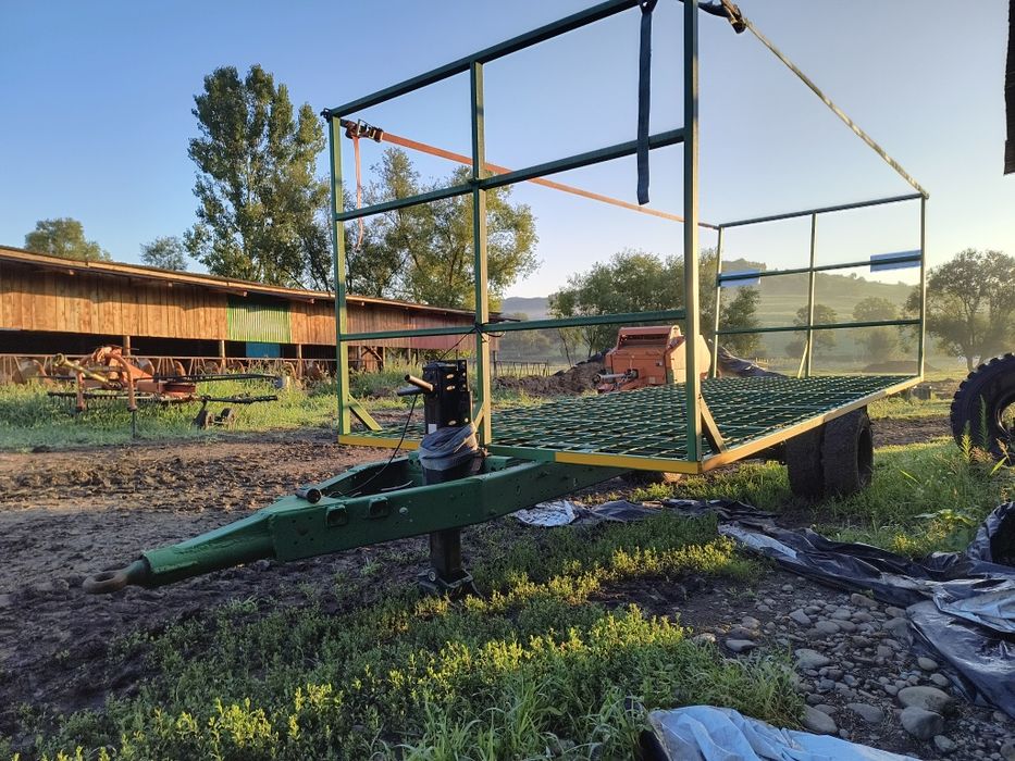 Trailer de baloti remorca de baloti