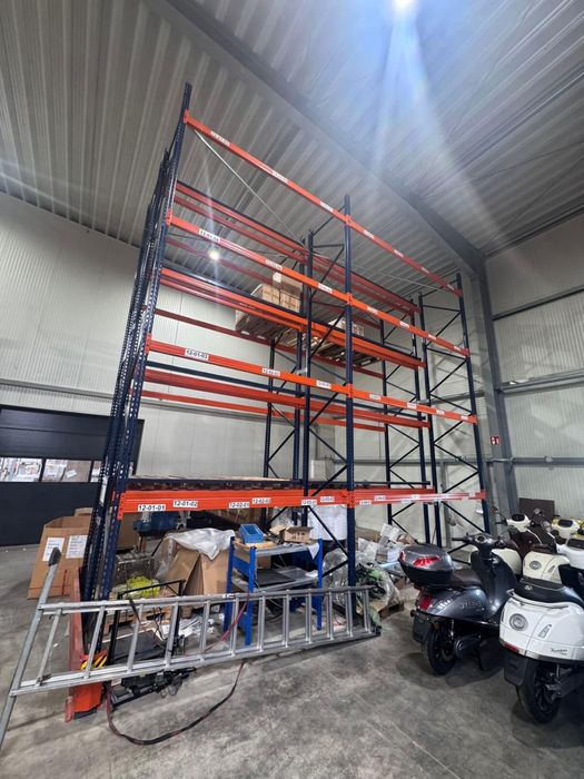 Rafturi metalice industriale