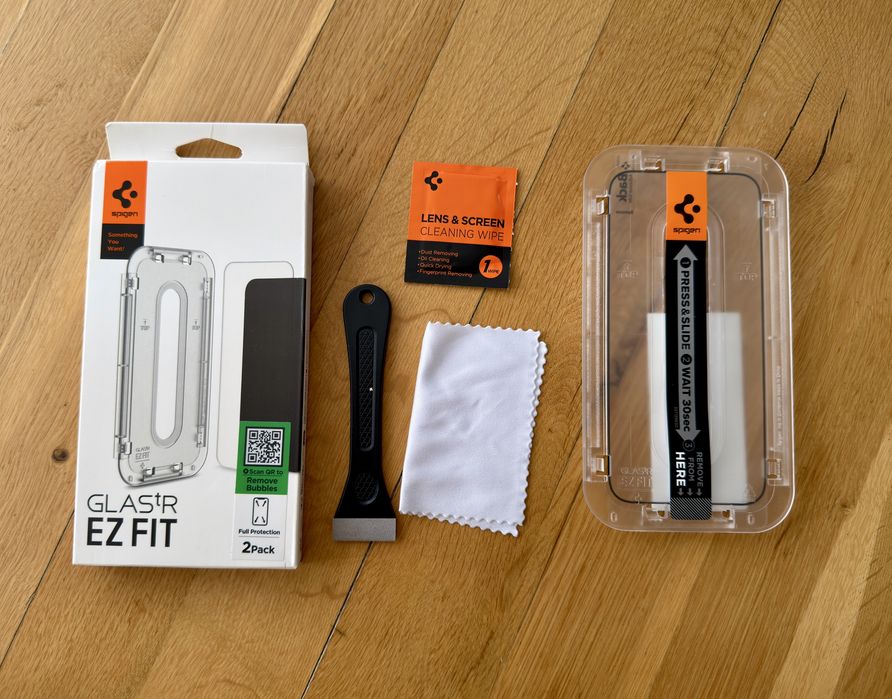 iPhone 15 Pro Max Protection Pack - Aulumu | Spigen GLAStR