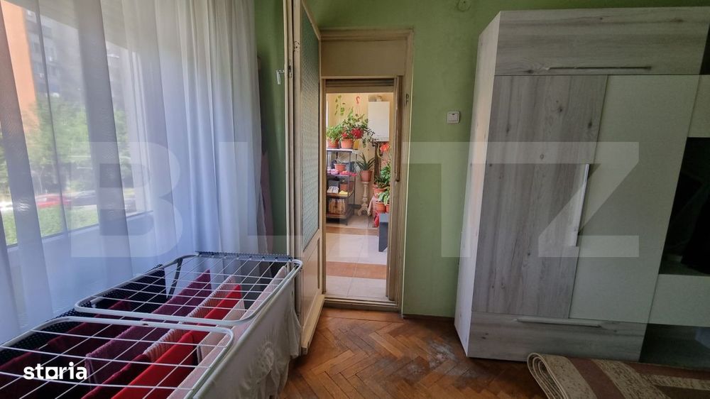 Apartament 4 camere, 90 mp, zona Take Ionescu