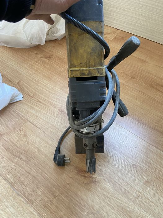 Магнитный сверлильный станок б/у