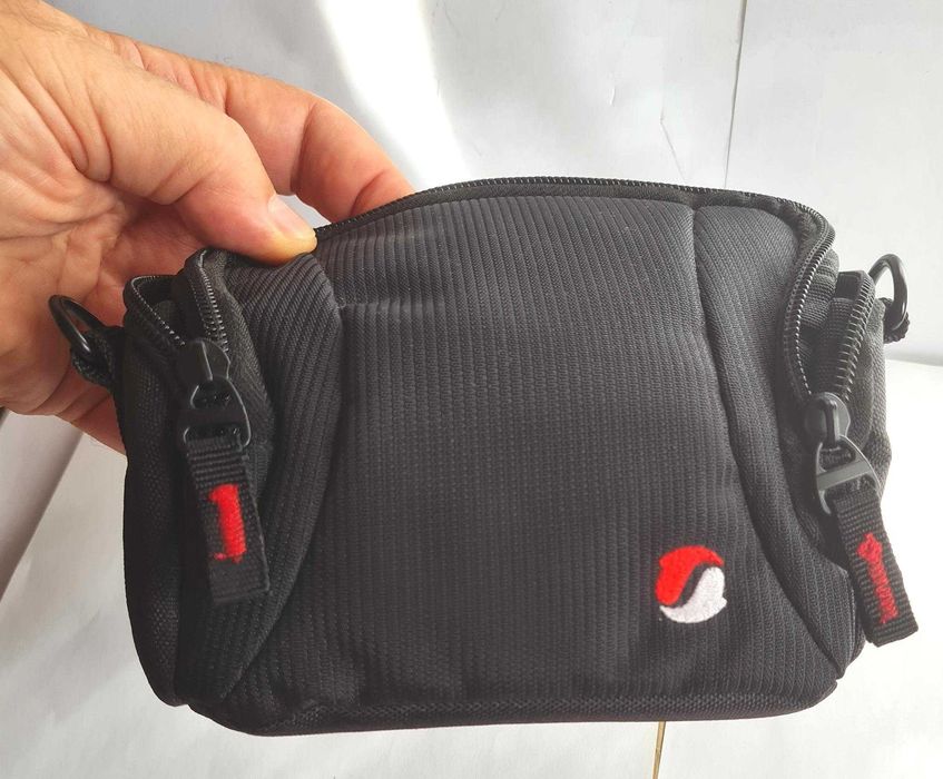 Starblitz WIZZ 8 camera bag/borsetă pentru cameră foto/video
