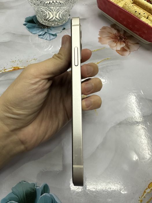 Айфон 12, 128г Белый