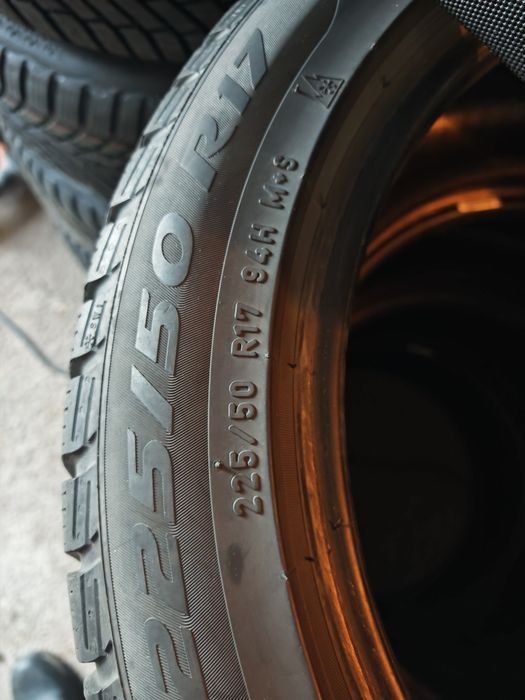 225 50 17 зимни гуми 225/50R17