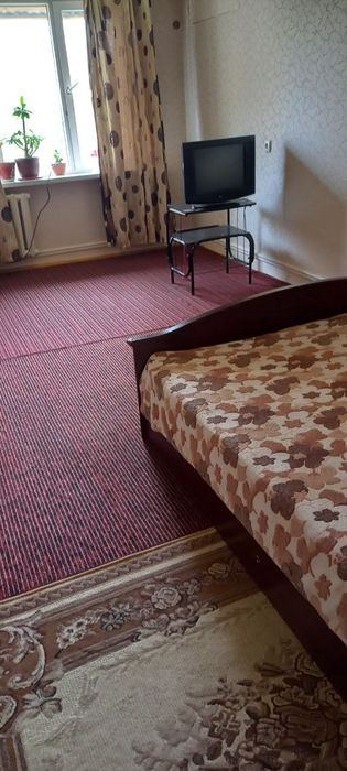 Сдаётся 3 х комнатная квартира со всеми удобствами в центре города