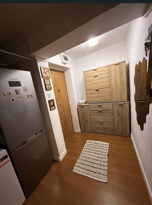 Inchiriez apartament 2 camere