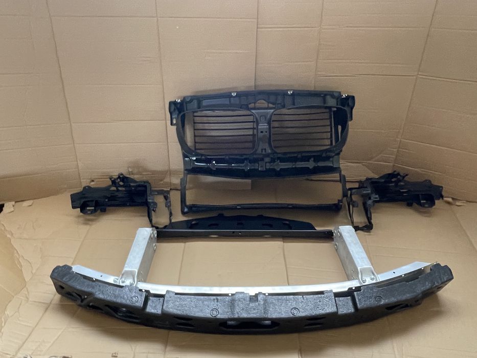 Trager tragar BMW SERIA 5 GT F07 F06 armatura far deflector