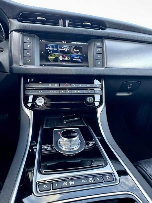 Jaguar 25 awd 4x4