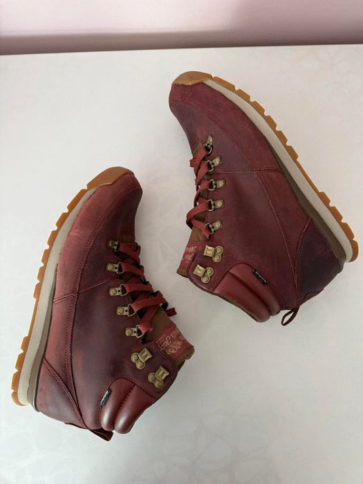 Обувки The North Face