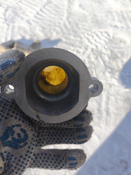 Продаю кожух маховика 409евро2