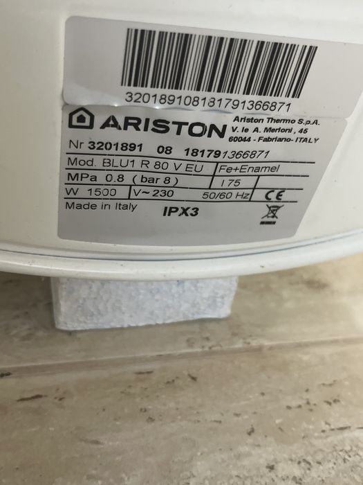 Boiler ariston 75 l folosit 1 an