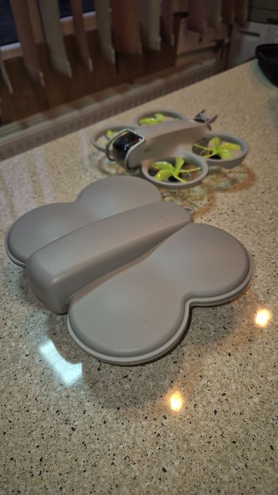 Dji Neo - vand diverse componente si accesorii