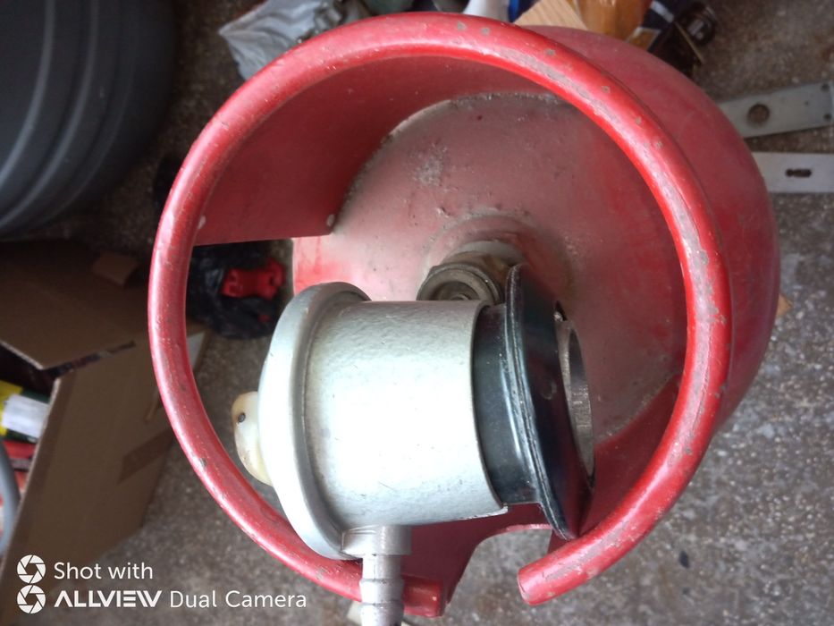 Butelie și aragaz voiaj