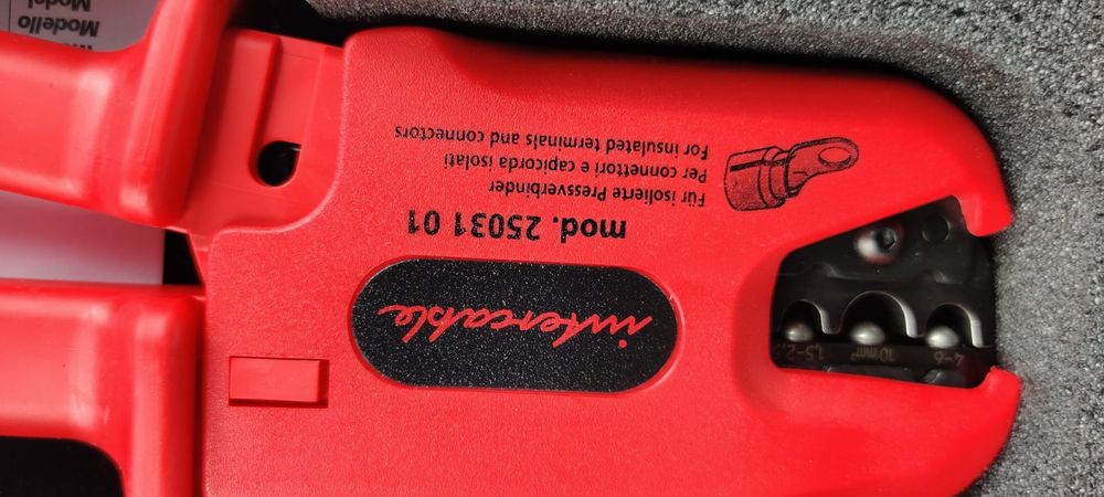 Intercable Clește de sertizare 1.5²-2.5²; 4²-6²; 10²  pentru conectori