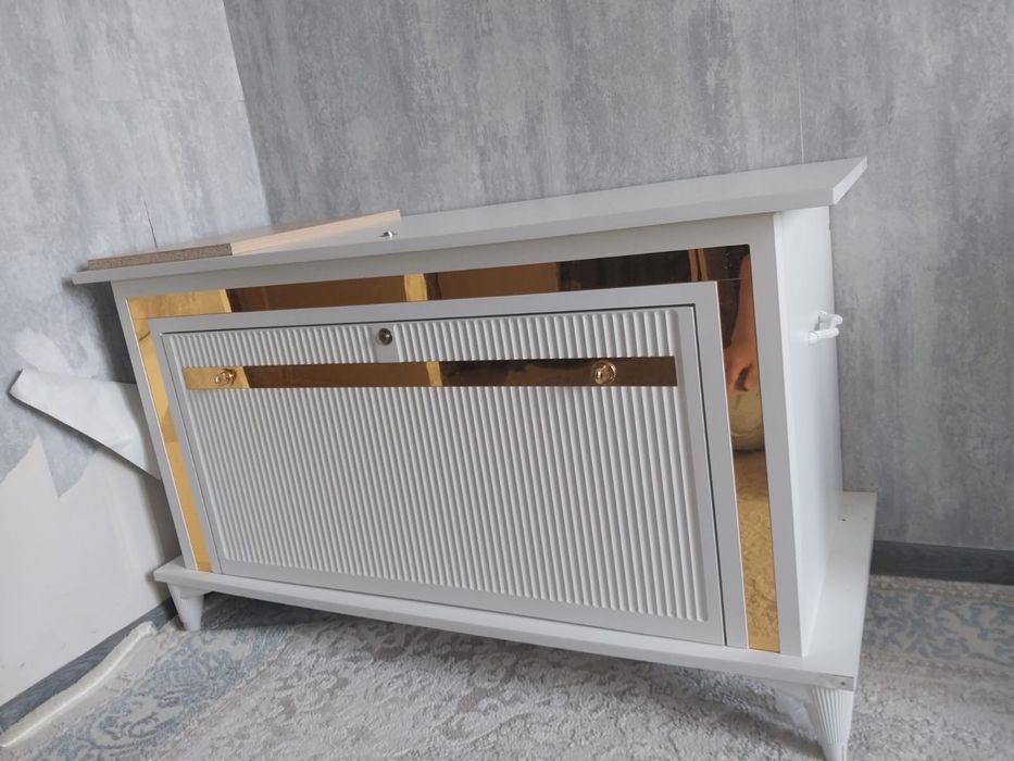 Сандық сатылады.