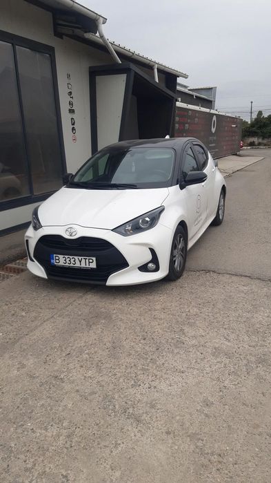 Toyota Yaris Masina cumpărată de nouă de la TOYOTA PITEȘTI.  Stare impecabilă