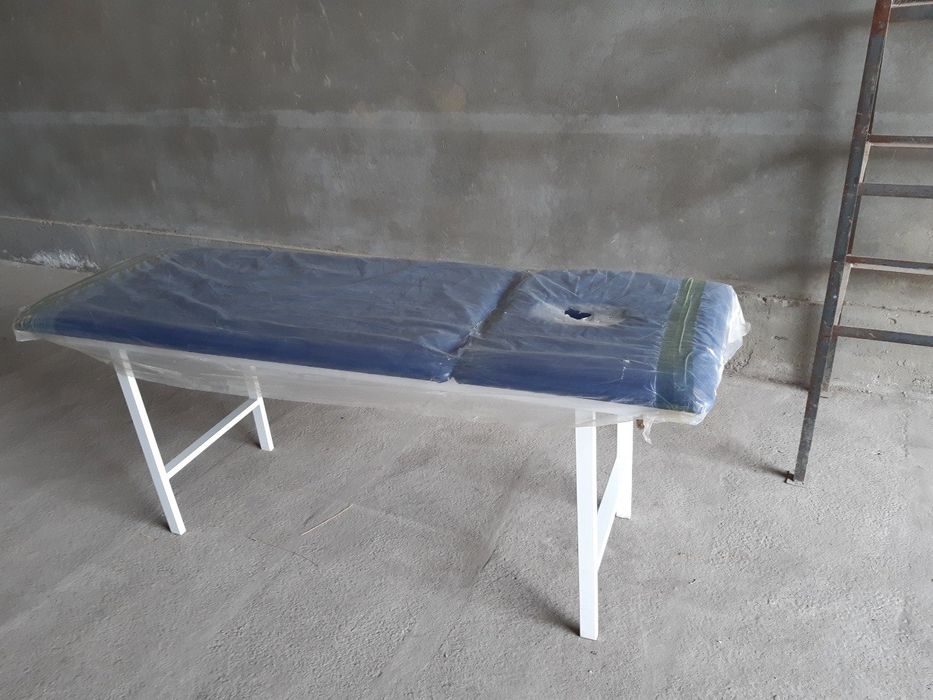 Кушетка массажная