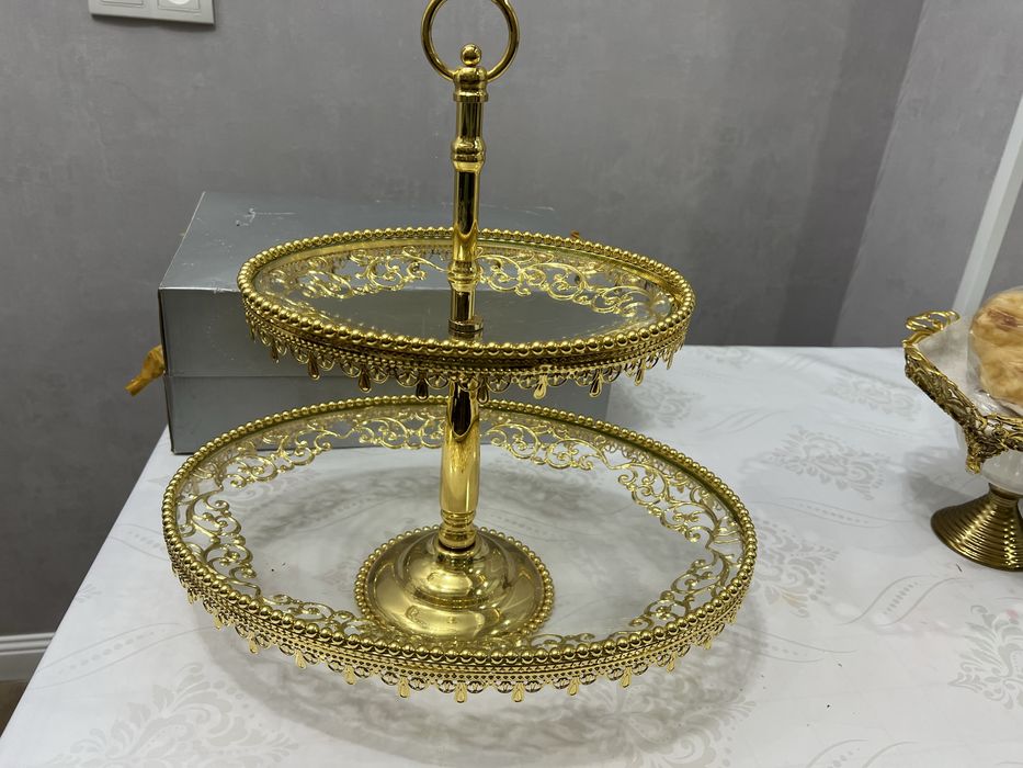 Этажерка посуда новая