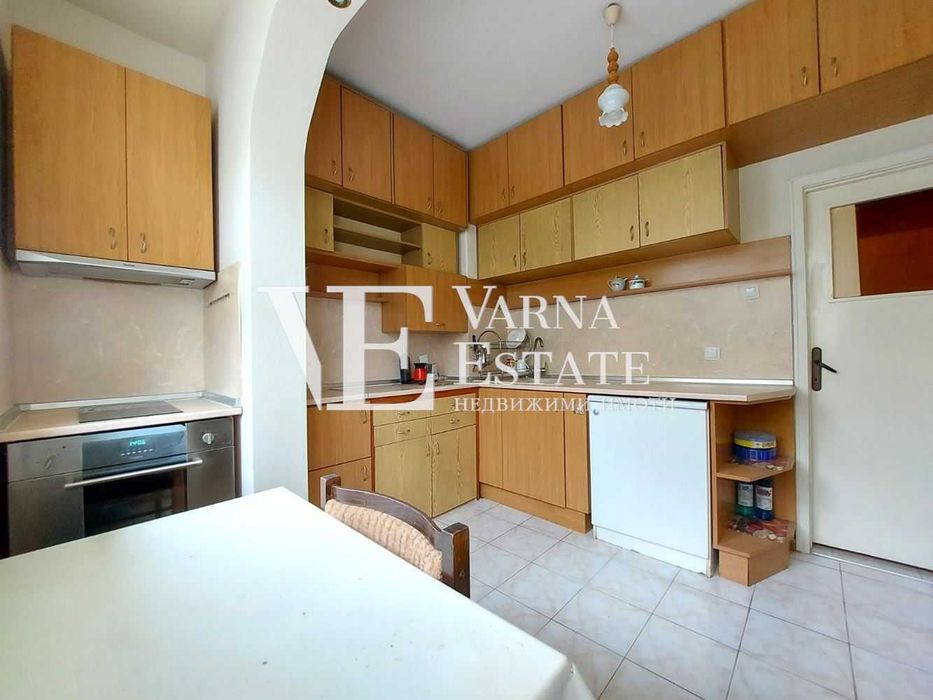 Продава се Тристаен апартамент в Варна, Победа - 65 кв.м за 1693 €/кв.м - Снимка #9