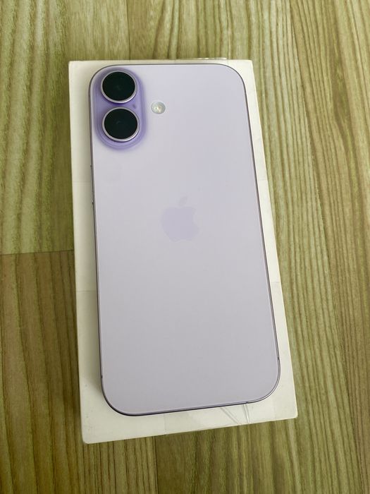 iPhone 17 Lavender , ca NOU , 99% Bateria