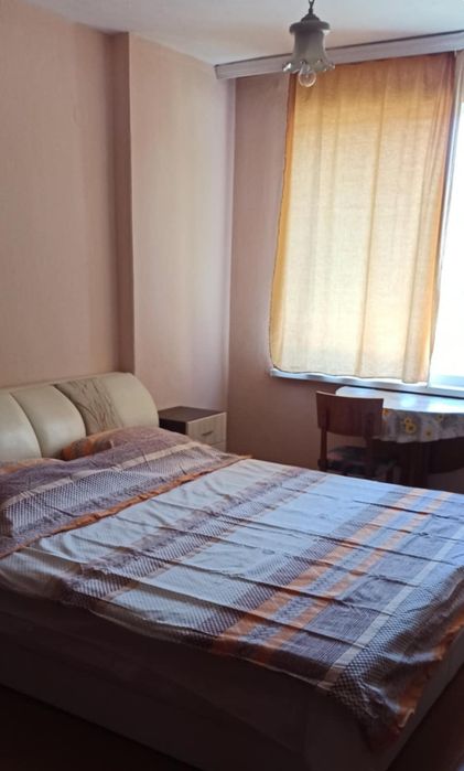 Дава се под наем Многостаен апартамент в Велико Търново, Център - 120 кв.м за 163.2 € - Снимка #1