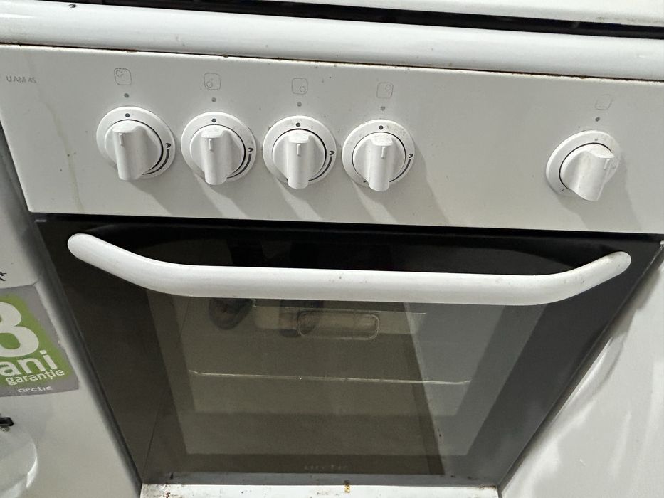 Aragaz folosit , merge bine nu are defecte vreau sa l schimb