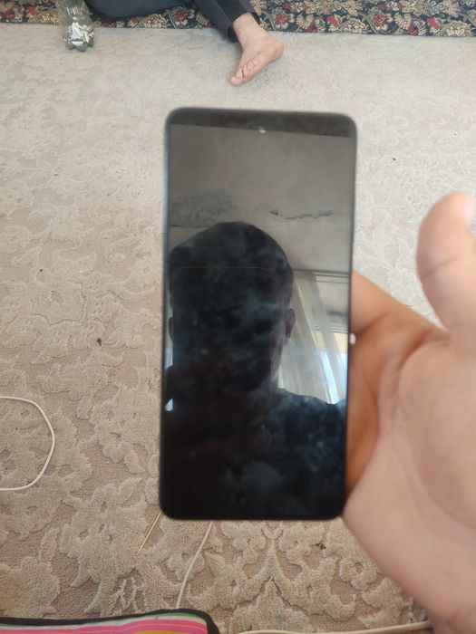 Poco x3 pro ideal holatda sotiladi narxini kelshamz.