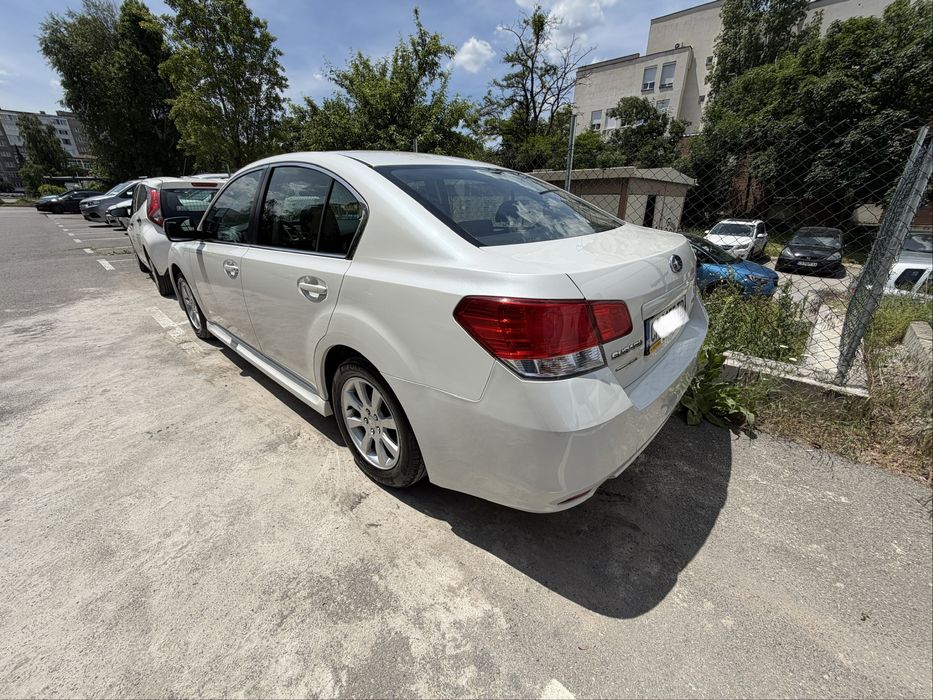 subaru legacy 2.0i, бензин, 4х4, автомат, 2012г