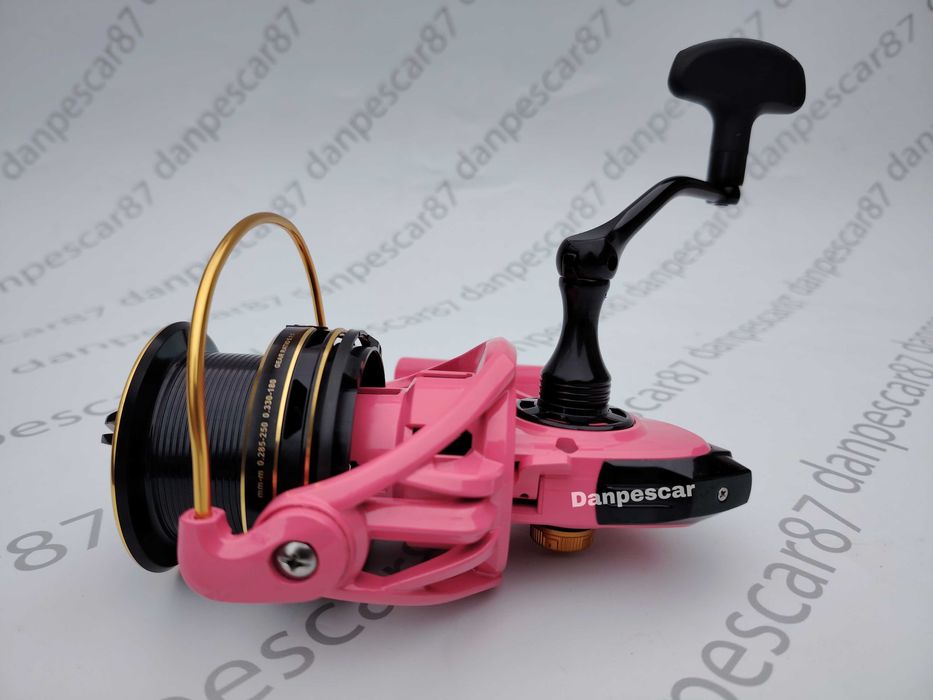 Mulinetă Feeder si Crap PRO FL CONFIDENT PINK Feeder CD6500 Long Cast