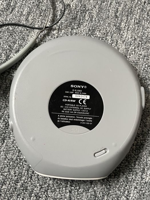 CD Player Portabil SONY Walkman D-EJ360 cu casti Philips