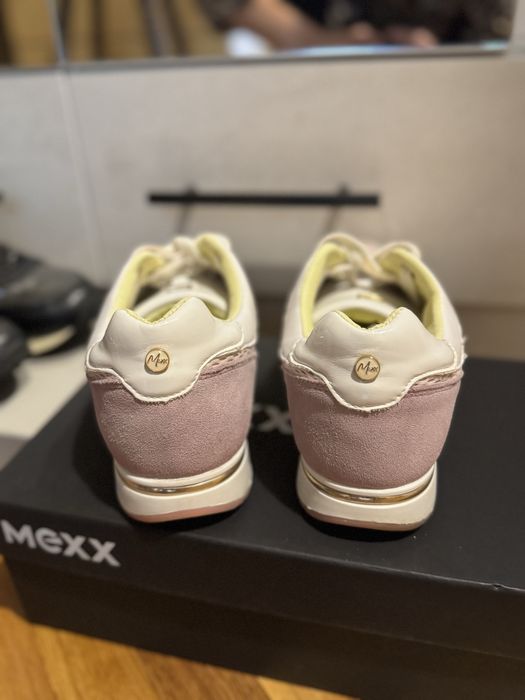 Дамски сникърси/маратонки Mexx 39