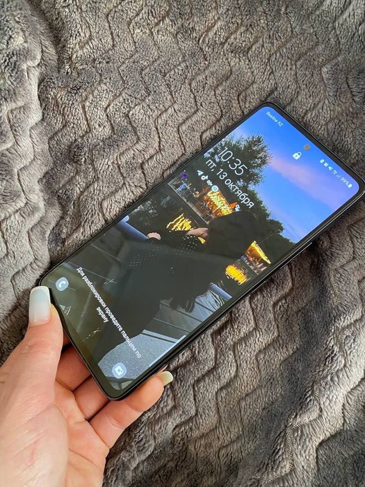 Продам самсунг а 53