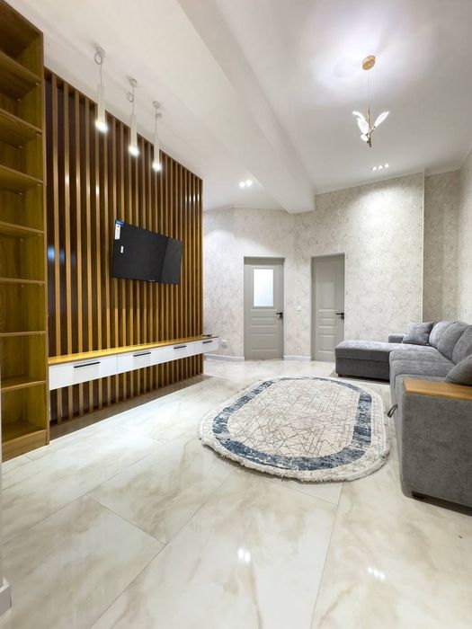 Продаётся квартира в ЖК Sayram Breadly ( БУЗ Базар )