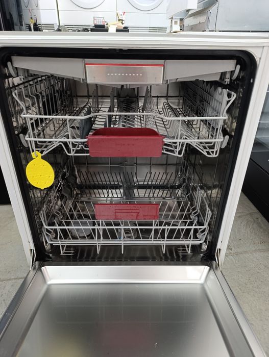 Съдомиялна машина NEFF  60см внос