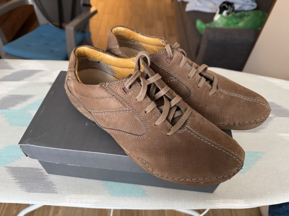Оригинални мъжки кожени обувки Clarks