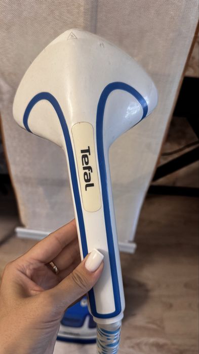 Паровой утюг Tefal