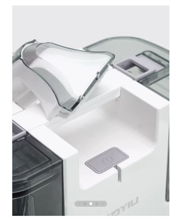 Пылесос для чистки ковров.