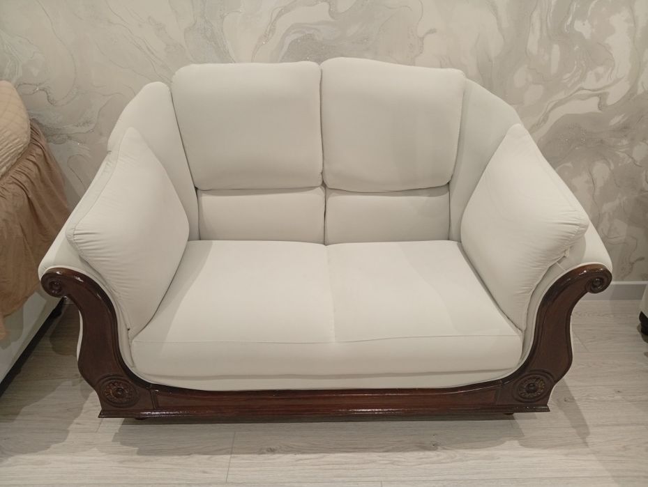 Продаётся диван состояние отличное