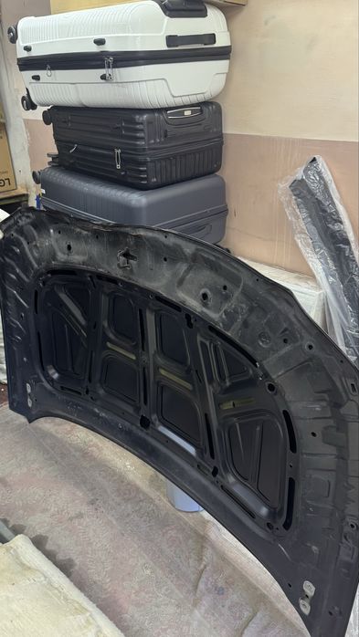 Капот Huyndai Elantra