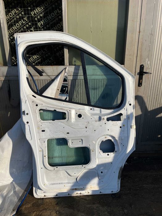 Врата Opel Vivaro,Renault Trafic 2008г.