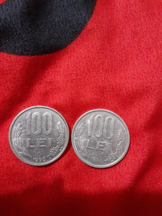 Moneda 100 lei...