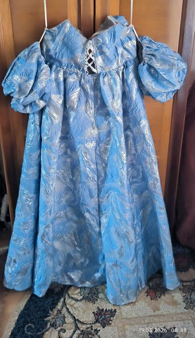 Vând rochie eleganta