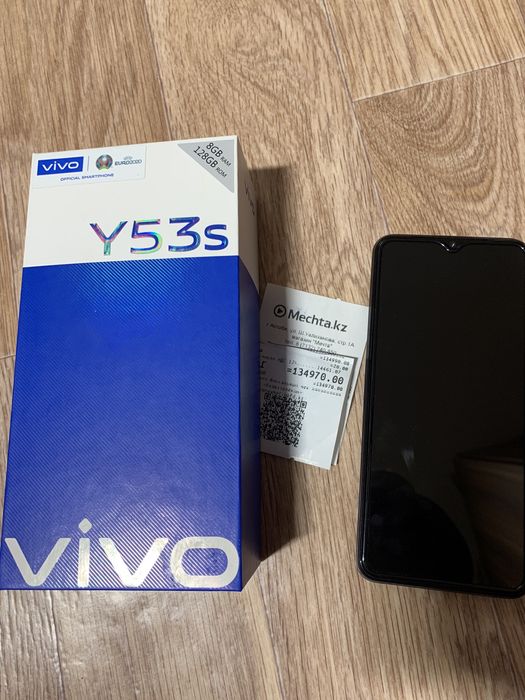 Продам VIVO Y53s  8/128gb