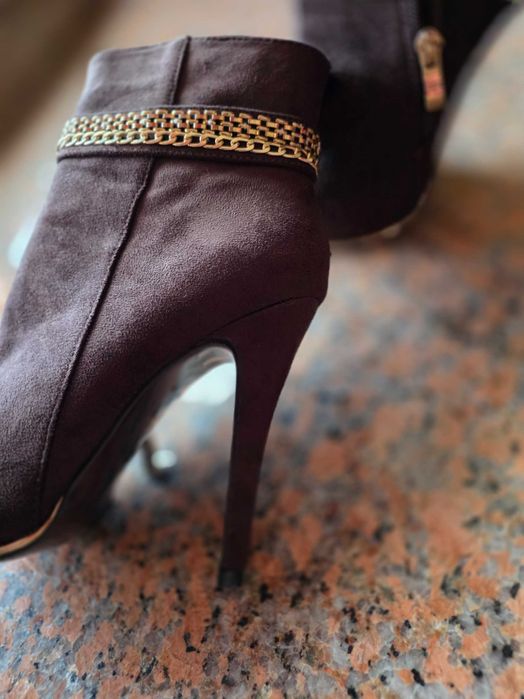 Боти кафяви 39..