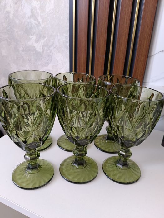 Продам бокалы в отличном состоянии