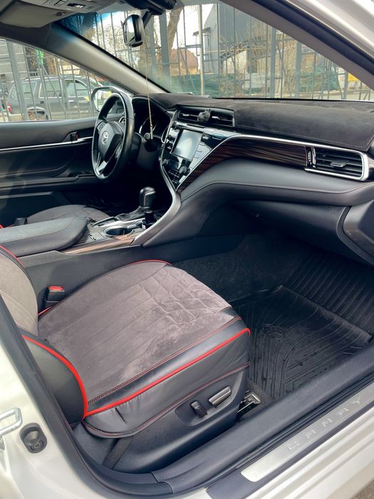 Тойота Камри 70