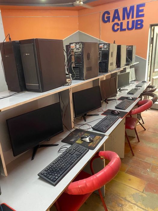 Igrovoy komputer komlekt sotiladi . Holat  zur. N