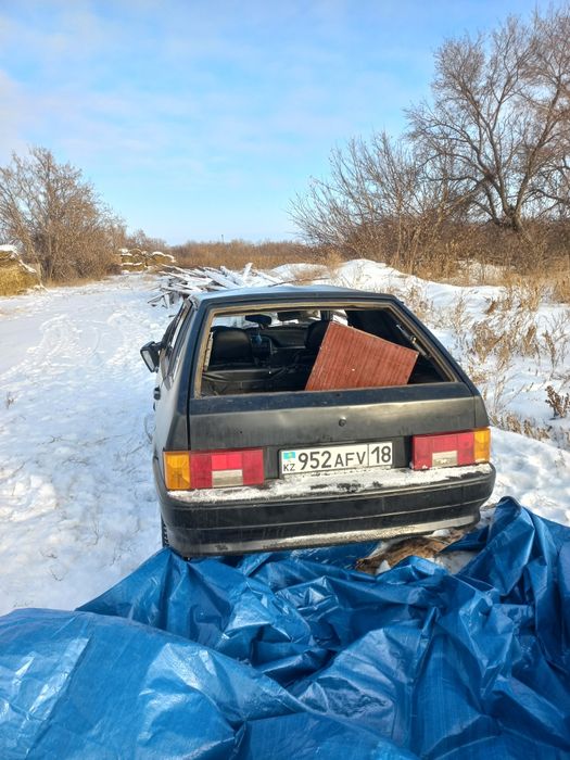 Продаю ваз 2114 целиком