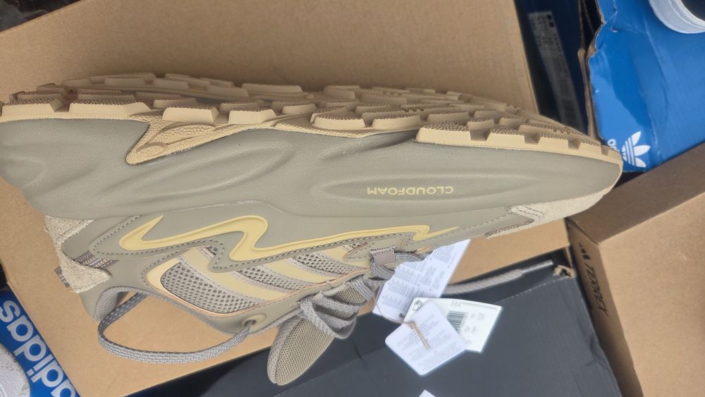 adidas ozwave нови оригинални  мъжки маратонки